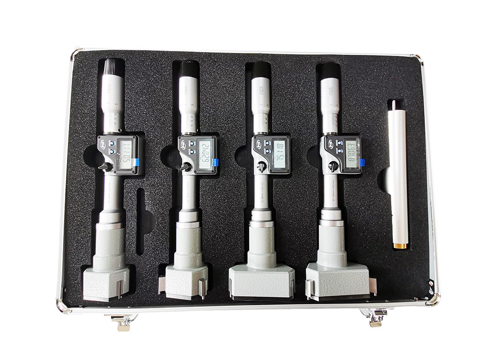 Set of Digital Three-point Bore Gauge with Setting Rings and Extension Rods for Wide Measurement